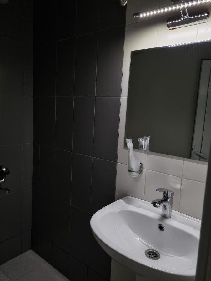 Rail Hotel Tbilisi Eksteriør billede