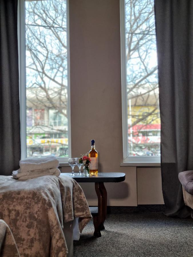 Rail Hotel Tbilisi Eksteriør billede